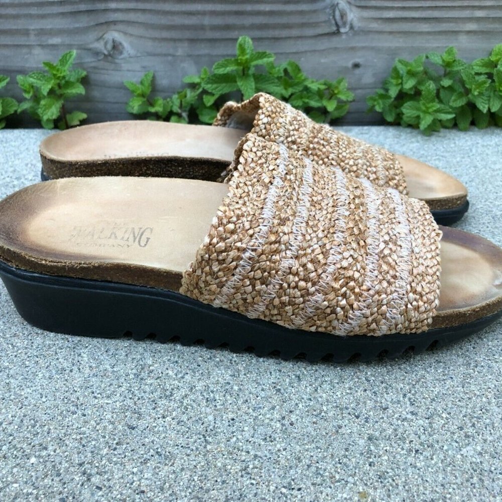THE WALKING COMPANY Wedge Slip On Sandals Women's 40 Tan Leather Shoes Portugal 